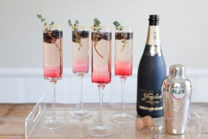 Cocktail royal champagne cassis