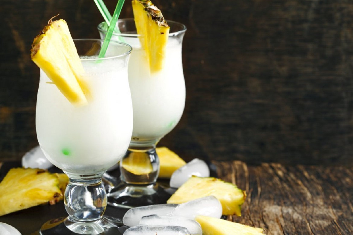 Pinapple, coconut & almond pina colada