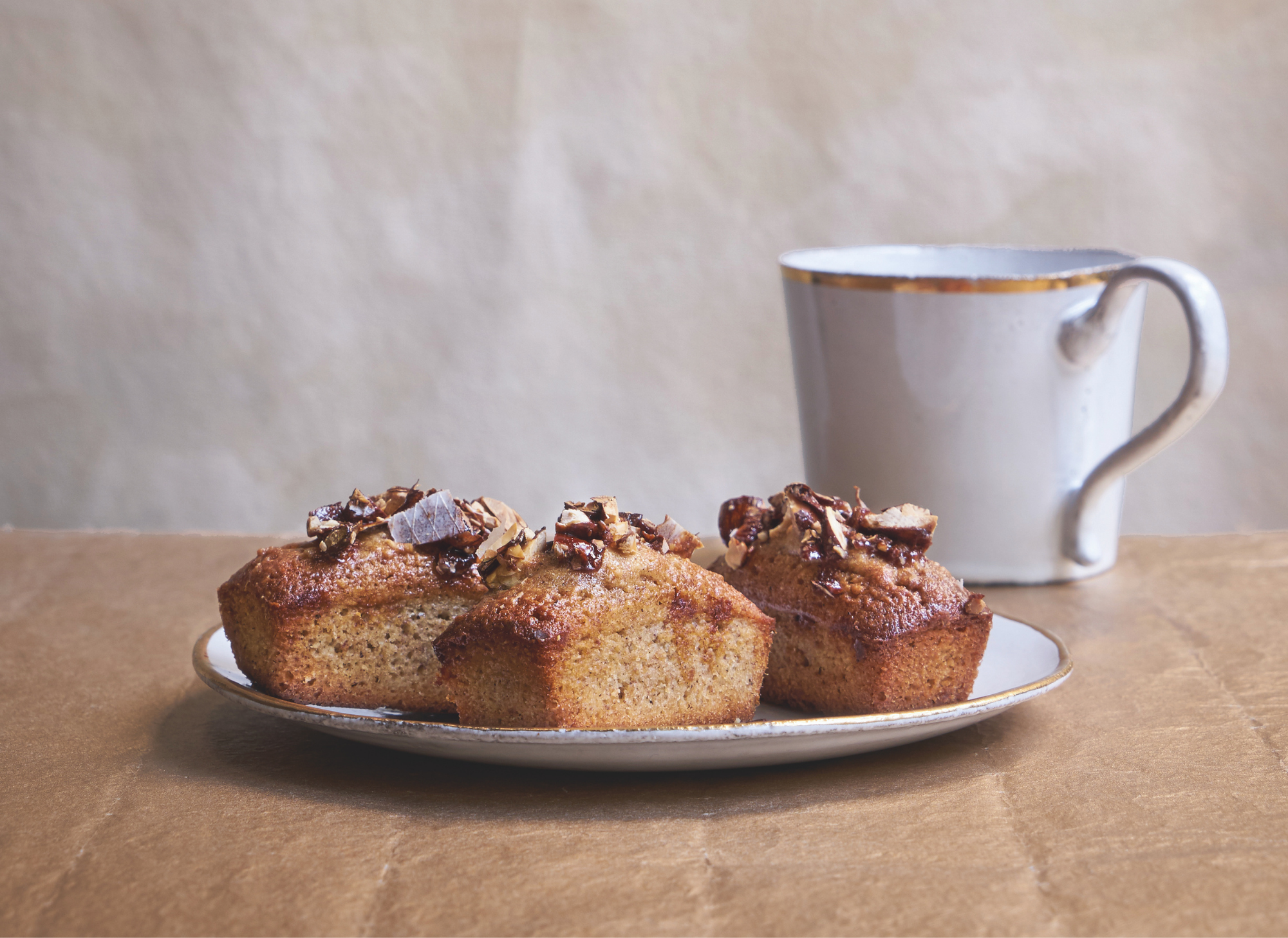 Financiers au nougat noir et au sarrasin