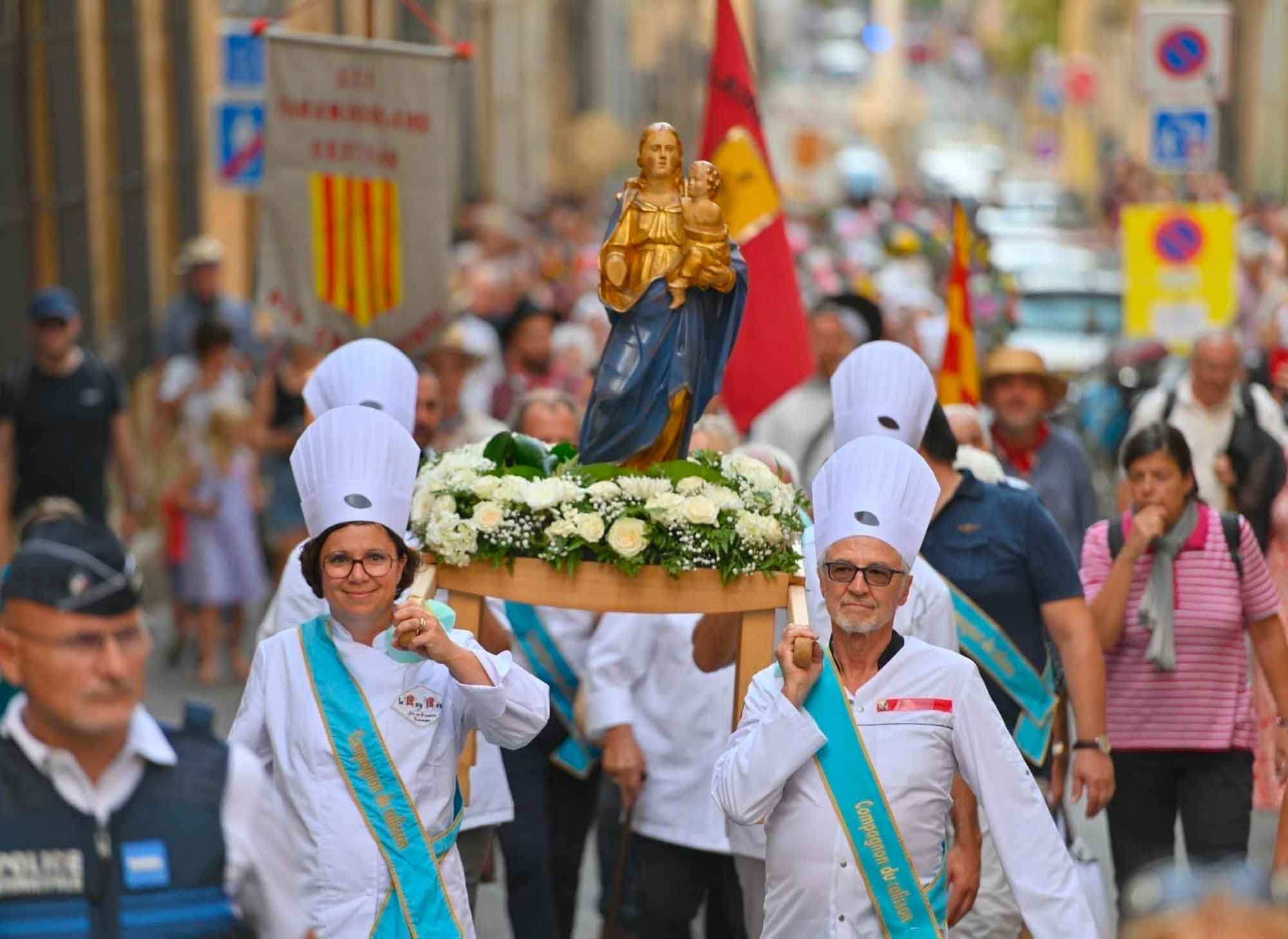 La traditionnelle Bénédiction des Calissons