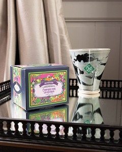 Les infusions BIO du Roy René en sachet dégustation 😋
Après un accueil chaleureux de la collection des Composées du Roy et votre désir d’une dégustation en toute simplicité, les infusions du Roy René se déclinent désormais habillées d’une toile, dans des sachets dégustation individuels.
Composée pour les Rêveries, subtile mariage de rooibos, de feuilles de cassis, de feuilles de framboisier, de Fraises et de Framboises.pour des instants empreints de sérénité 🥰

#royrené #infusion #plaisir #rêves #bio #instant #epv #serenite #degustation #labarbotine